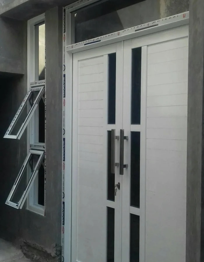 Custom Door Aluminium